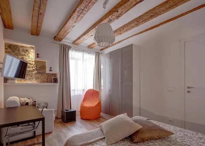 La Maison De Garage Appartement